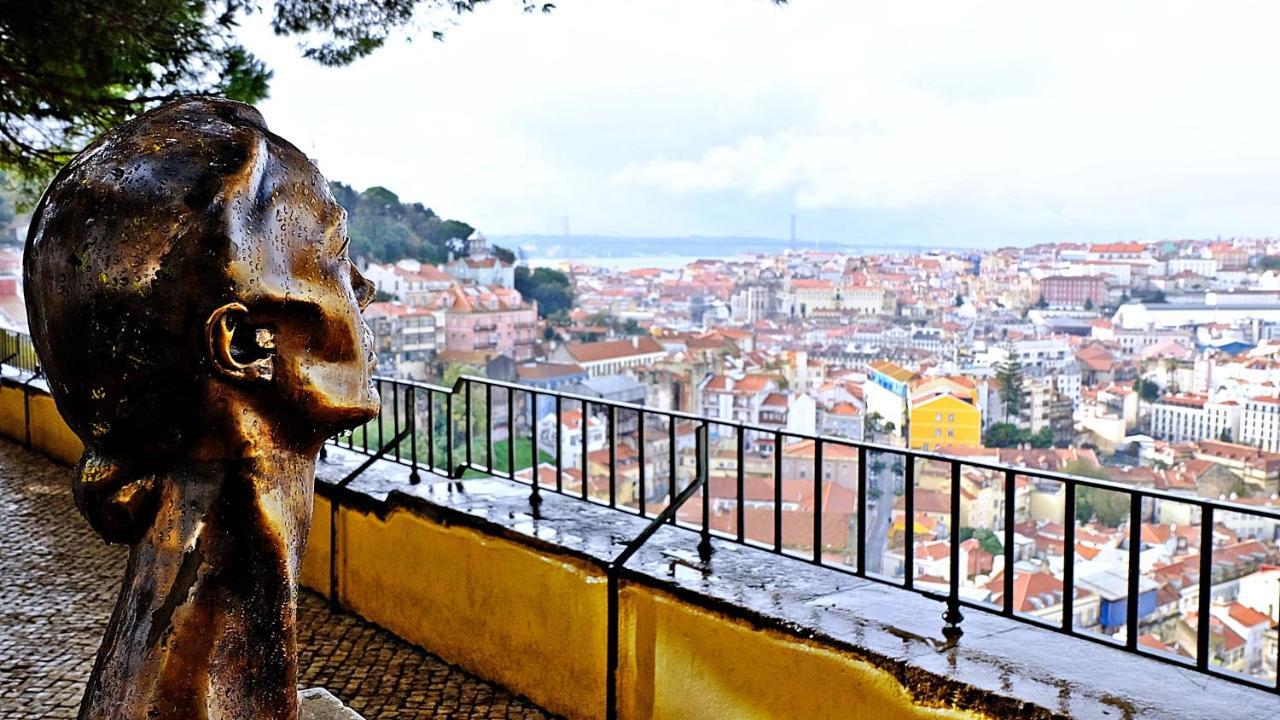 Traditional Apartment With A Terrace, Ac And Fast Internet リスボン エクステリア 写真