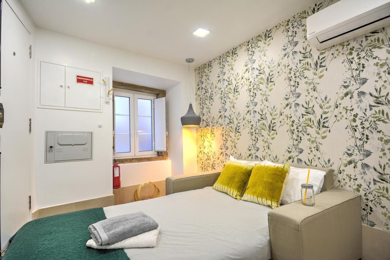 Traditional Apartment With A Terrace, Ac And Fast Internet リスボン エクステリア 写真