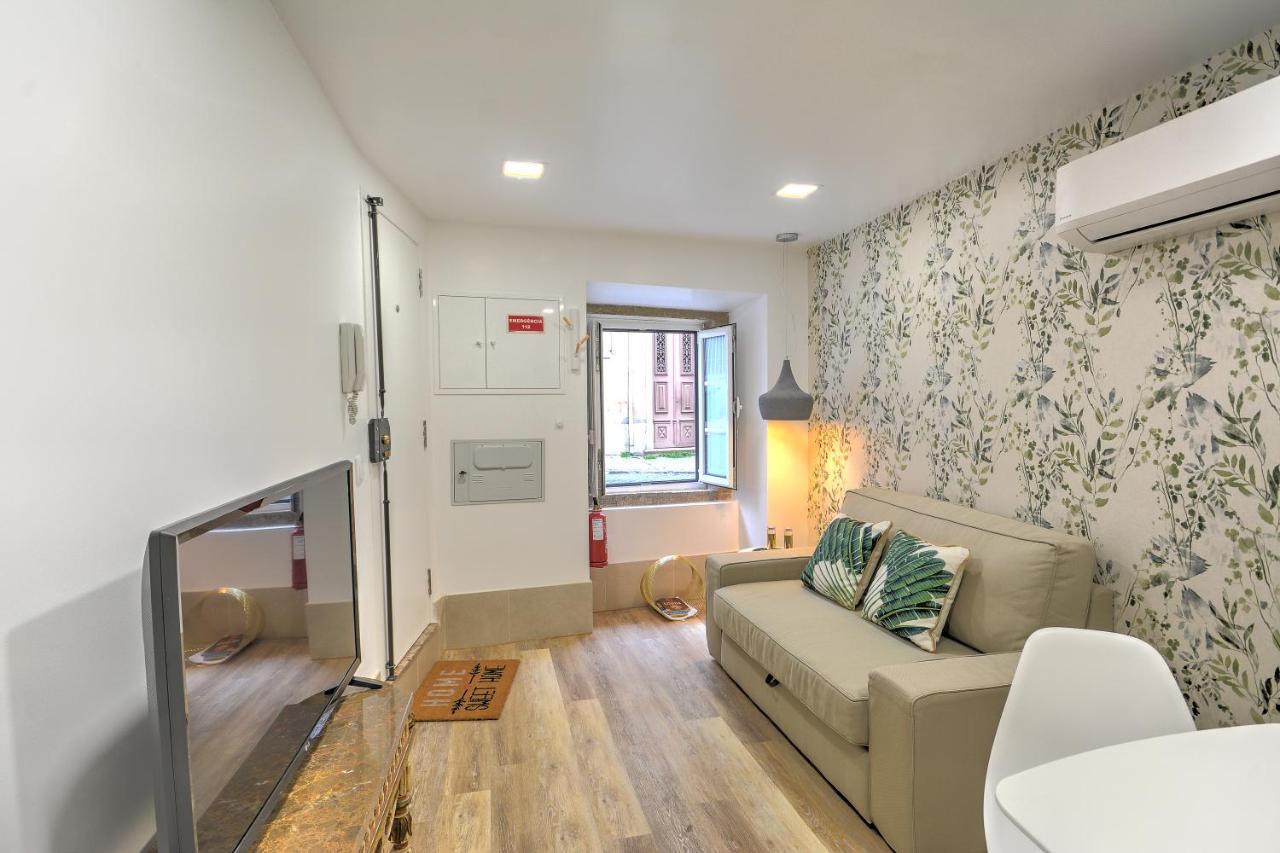 Traditional Apartment With A Terrace, Ac And Fast Internet リスボン エクステリア 写真